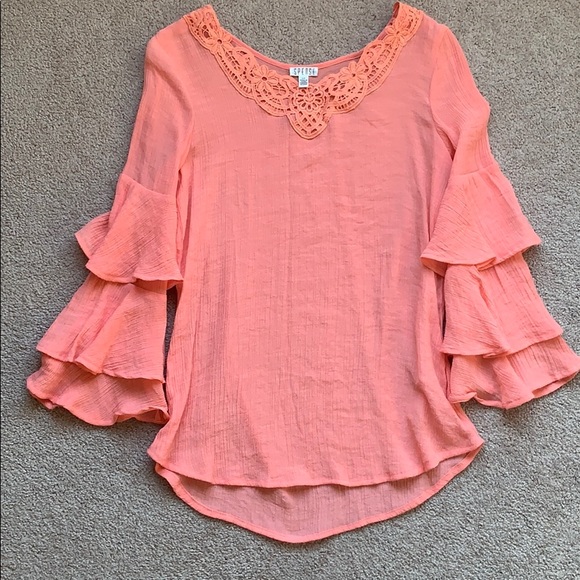 Women’s top - Picture 2 of 6